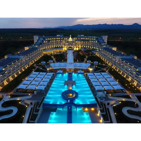 Limak Cyprus Deluxe 5* Vokolidha