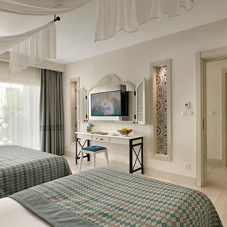 Ξενοδοχείο Limak Cyprus Deluxe 5*