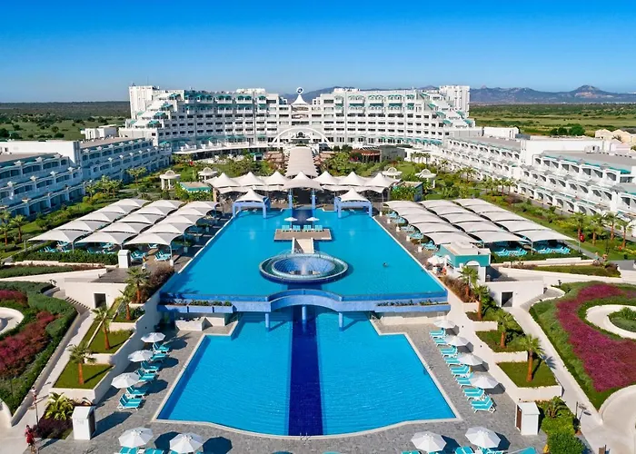 Ξενοδοχείο Limak Cyprus Deluxe Vokolidha