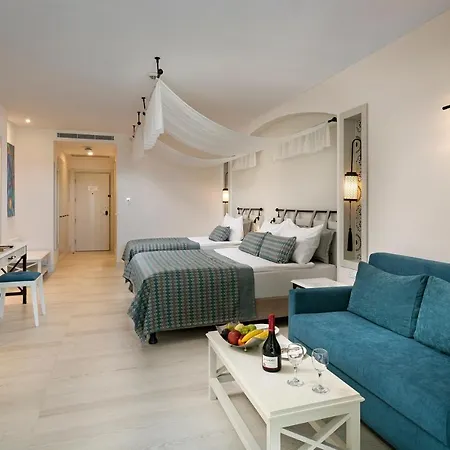 Limak Cyprus Deluxe 5* Vokolidha