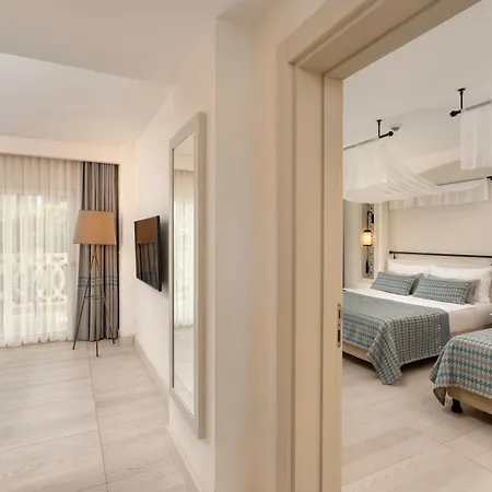 Hotel Limak Cyprus Deluxe 5*