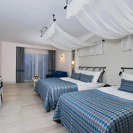 Limak Cyprus Deluxe Hotel 5*