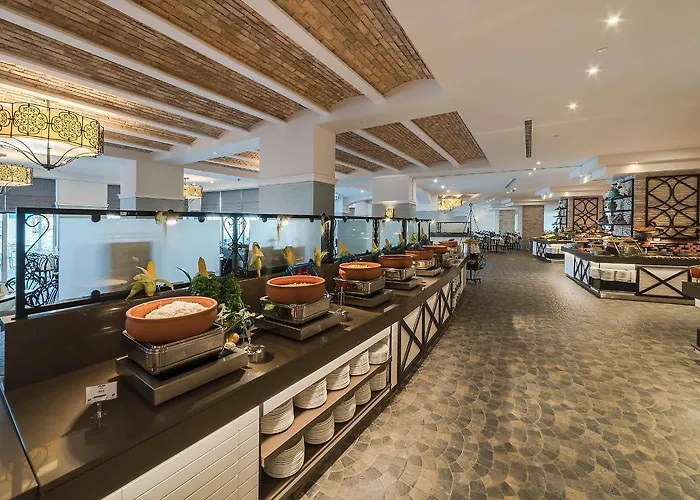 Hotel Limak Cyprus Deluxe 5*