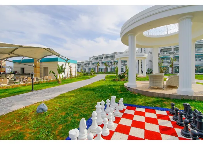 Limak Cyprus Deluxe Hotel Vokolidha