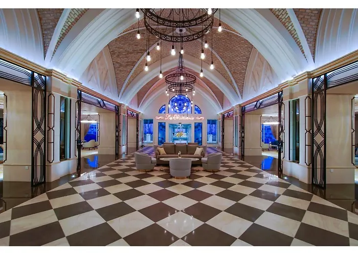 Hotel Limak Cyprus Deluxe 5*