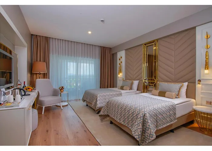 Hotel Limak Cyprus Deluxe 5*